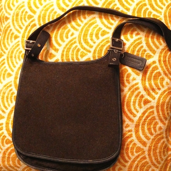 Coach Handbags - Vintage Coach wool crossbody saddle bag